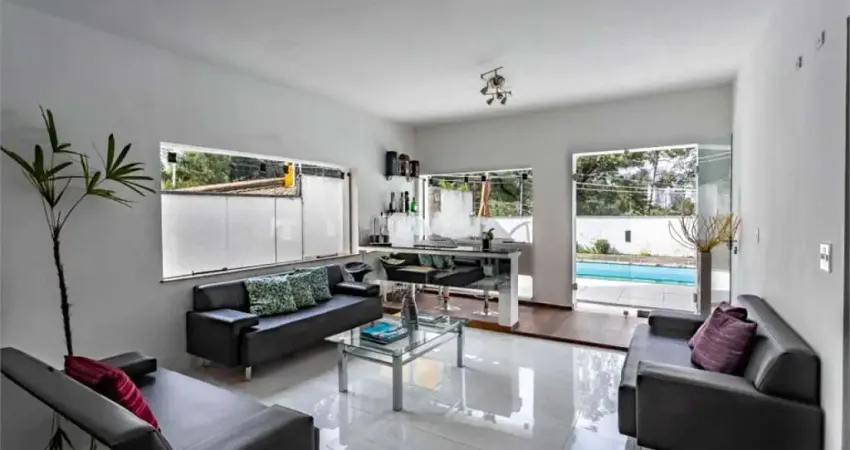 Sobrado panamby, já esta montado para comercio c/várias salas , espaço zen, piscina.