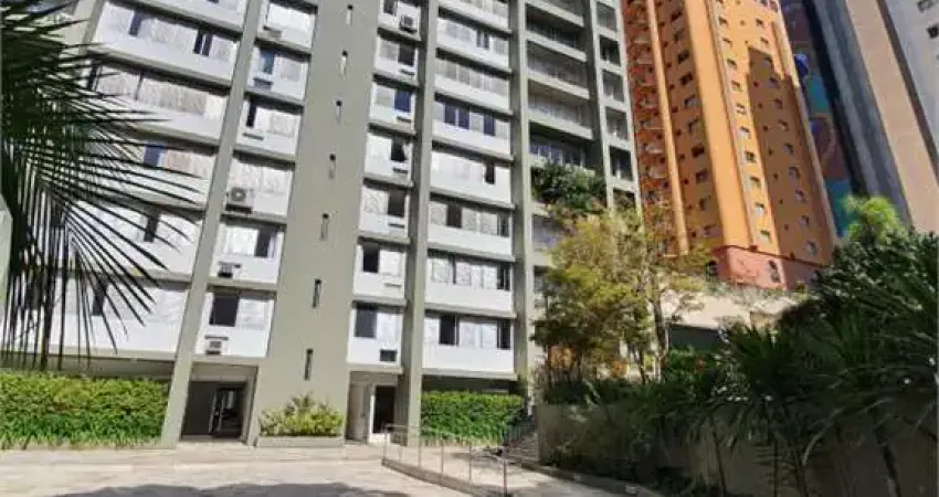 Apartamento 3 Dormitórios - Próximo Paulista - Cond. com Lazer