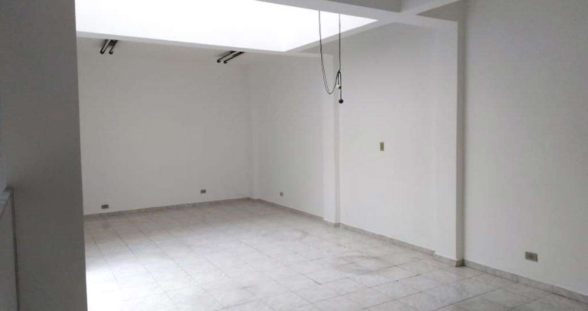 Casa comercial à venda na Rua Tapes, --, Jardim Aeroporto, São Paulo