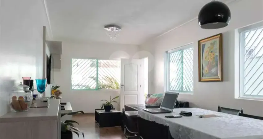 Casa com 3 quartos à venda na Rua Manuel de Morais, --, Vila Mariana, São Paulo