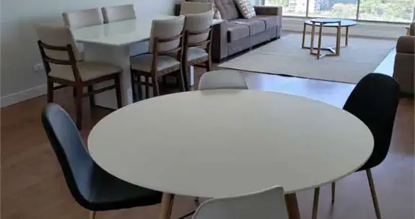 Apartamento com 3 dormitórios e uma vaga em localização e vista sem igual.