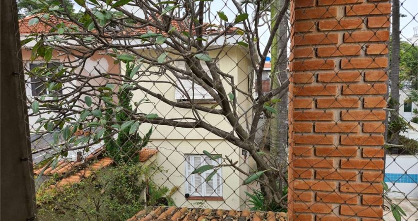 Sobrado comercial/residencial  em Moema - 200m² -