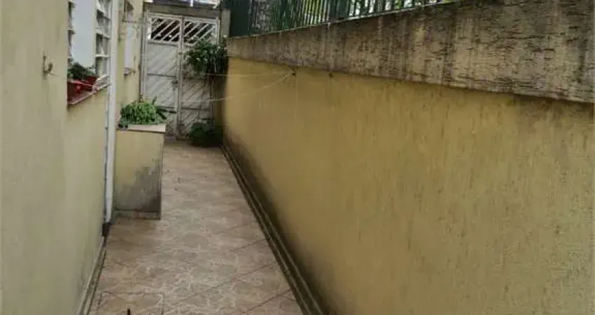 Casa comercial à venda na Avenida Iraí, --, Moema, São Paulo