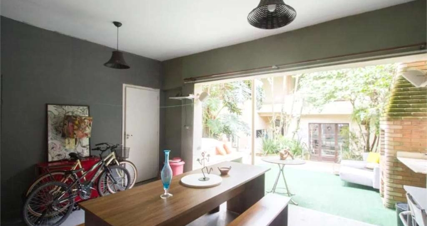 Casa com 4 quartos à venda na Rua José dos Santos Júnior, --, Campo Belo, São Paulo