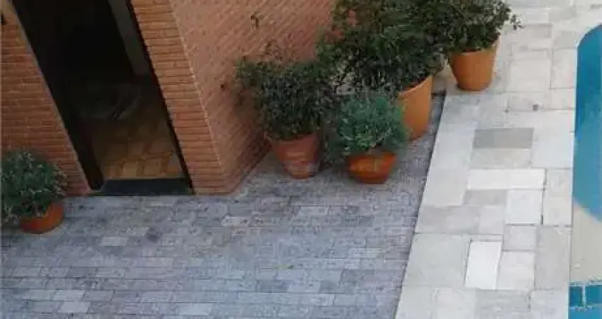Casa com 3 quartos à venda na Rua Gregório Paes de Almeida, --, Vila Madalena, São Paulo
