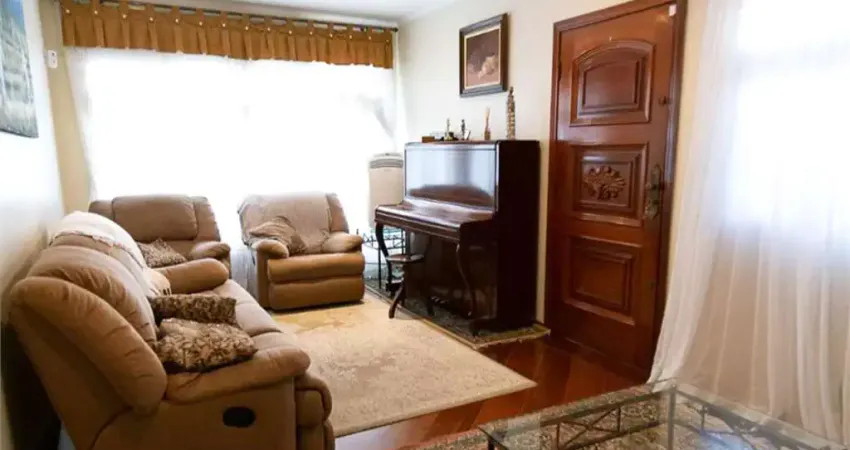 Casa com 3 quartos à venda na Rua Doutor Rosalvo Sales, --, Saúde, São Paulo