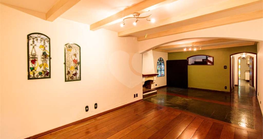 Casa com 4 quartos à venda na Praça Florence Nightingale, --, Vila Mariana, São Paulo
