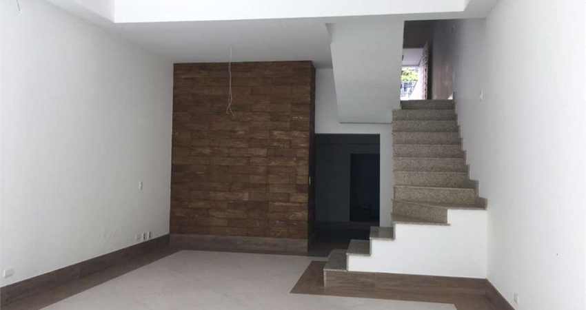Casa com 3 quartos à venda na Rua General Chagas Santos, --, Saúde, São Paulo