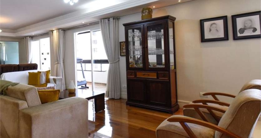 Apartamento com 4 quartos à venda na Rua Castro Alves, --, Aclimação, São Paulo