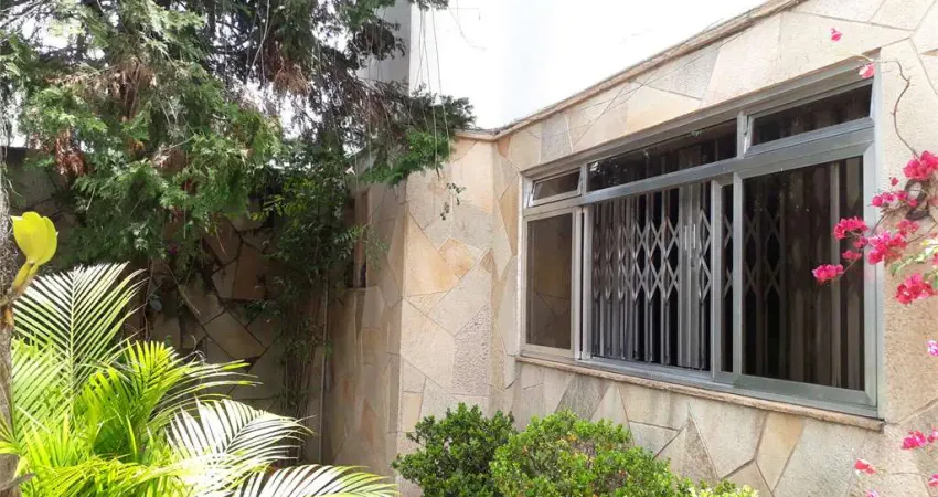 Casa com 4 quartos à venda na Rua Laurindo Rabelo, --, Vila Mariana, São Paulo