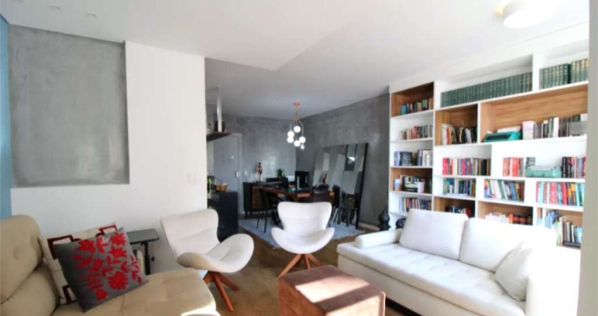 Apartamento com 2 quartos à venda na Rua Cayowaá, --, Sumaré, São Paulo