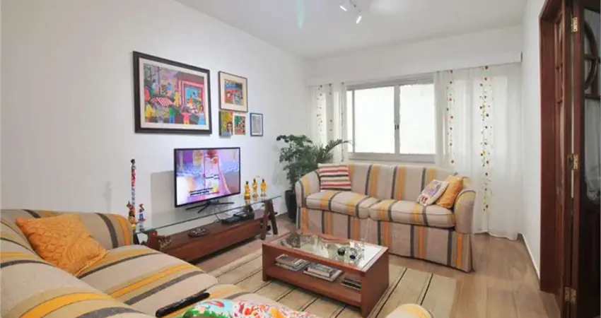 Apartamento de 165 m2 em rua arborizada e tranquila nos Jardins, Edifício com lazer.