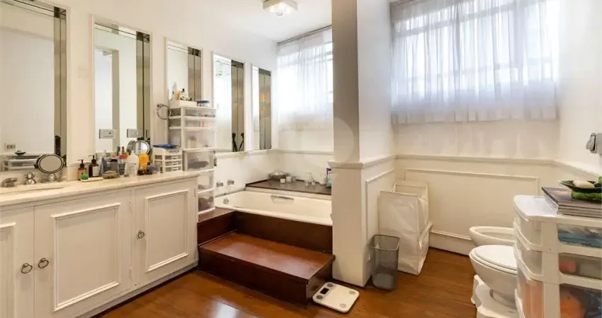 Apartamento com 3 quartos à venda na Rua José Maria Lisboa, --, Jardim Paulista, São Paulo