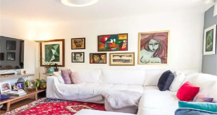 Apartamento à venda de 110 m² nos Jardins com 3 quartos sendo 1 suíte e 1 vaga.