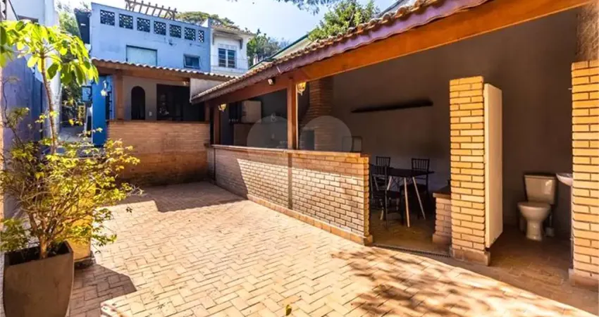 Venda moema, comercial/residencial, 530m2, 4 vagas. estuda permuta,