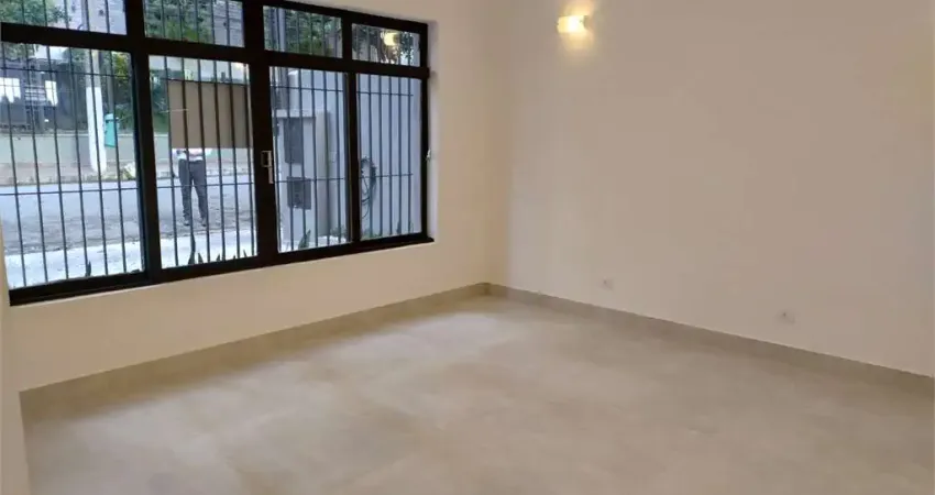 Casa-São Paulo-CAMPO BELO | Ref.: REO693972