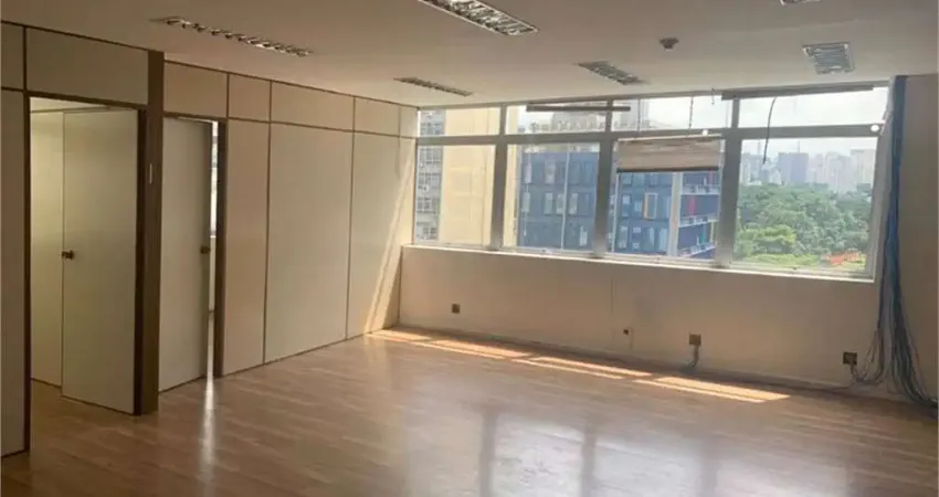 CONJUNTO COMERCIAL COM 88M² NO JARDIM PAULISTANO - VENDA/ LOCAÇÃO