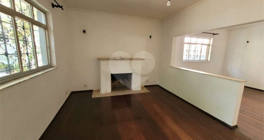 Casa 340 metros no Sumaré excelente localização