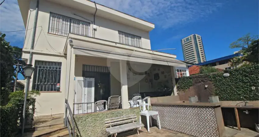 Sobrado de esquina com 4 suítes e edícula independente no campo belo, 450m2