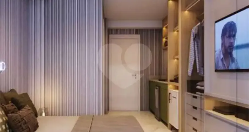 Apartamento novíssimo a venda em moema, com 2 quartos (1 suíte), varanda e 1 vaga de garagem.