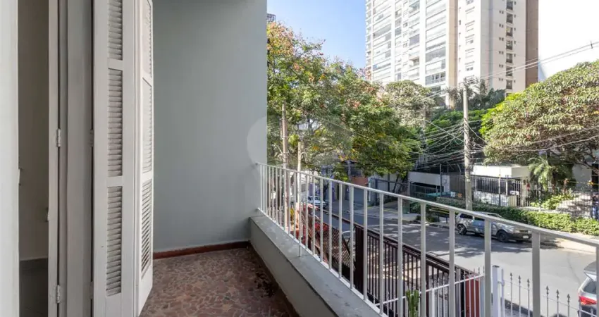 Casa comercial à venda na Rua Aimberê, --, Perdizes, São Paulo