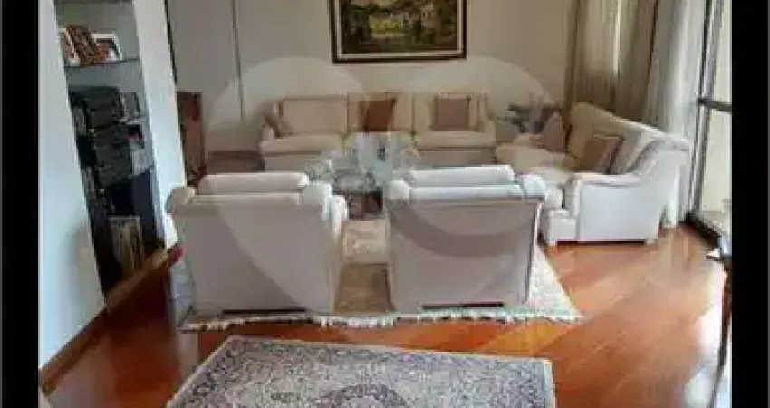 Apartamento amplo e confortável na chácara klabin. excelente imóvel. região privilegiada,