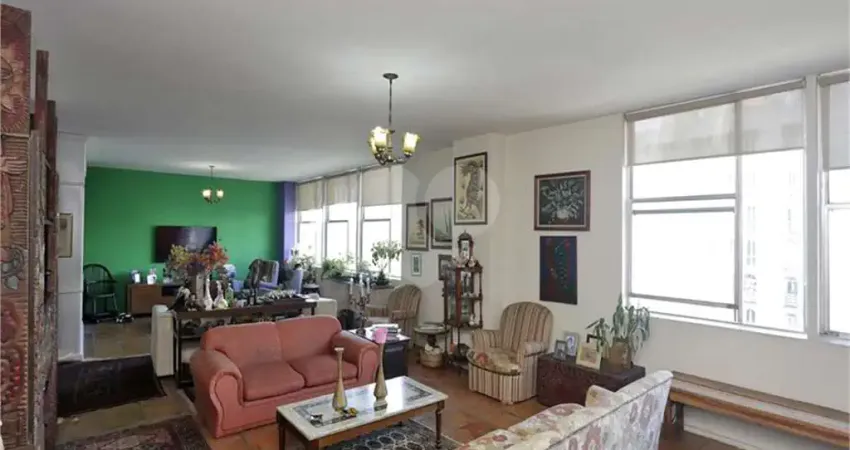 Apartamento com 3 quartos à venda na Rua Pamplona, --, Bela Vista, São Paulo