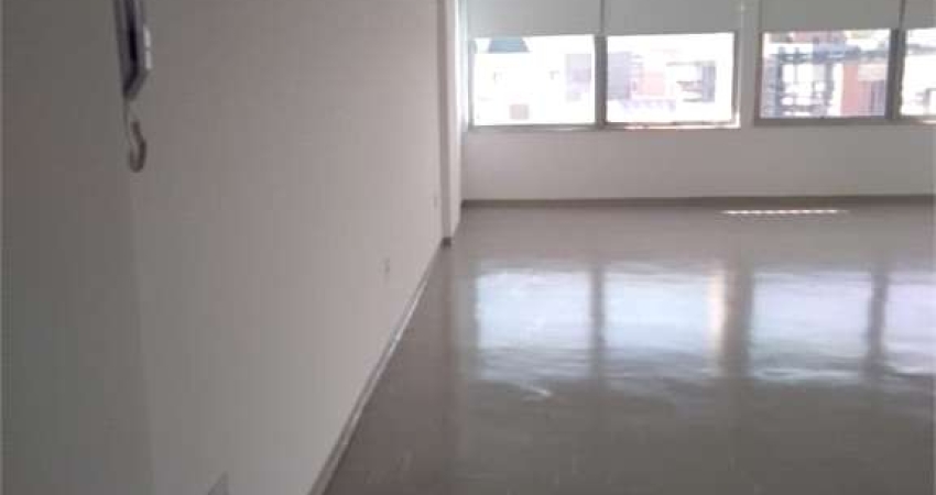 Excelentes salas comerciais à venda no Jardim Paulista.