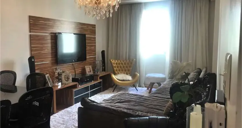 Apartamento à venda de 97 m² no Jardim América com 2 dormitórios e 1 vaga.