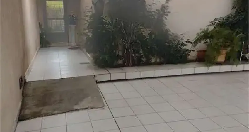 Casa comercial para alugar na Rua Professora Heloísa Carneiro, --, Jardim Aeroporto, São Paulo