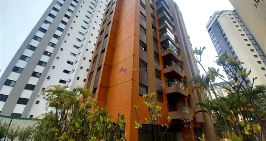 Cobertura Duplex na Vila Mariana. Região privilegiada. Rua charmosa, São 3 dormitório e 3 vagas!!!