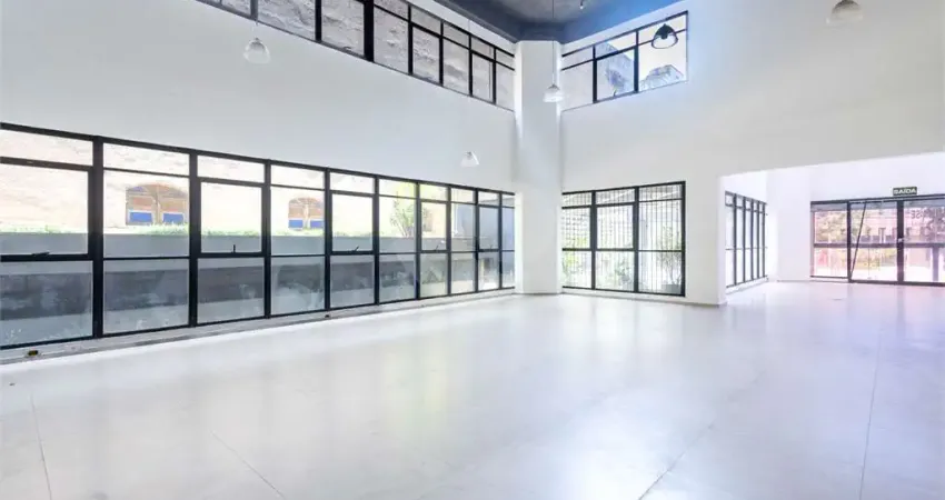Bairro pinheiros! oportunidade! sala para venda ou locação com 215m² au e 480 at próx metrô