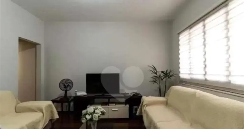 Casa com 4 quartos à venda na Avenida Miruna, --, Moema, São Paulo