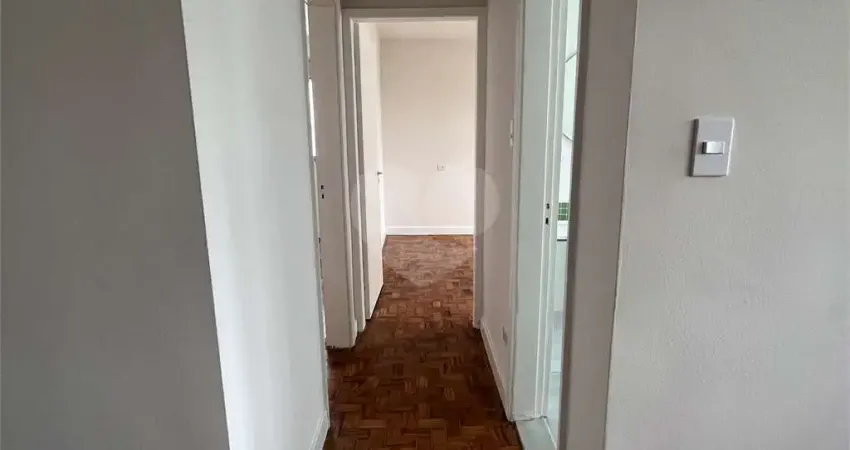 2 dormitórios reformado do lado do Shopping Pamplona Abaixo da avaliação!