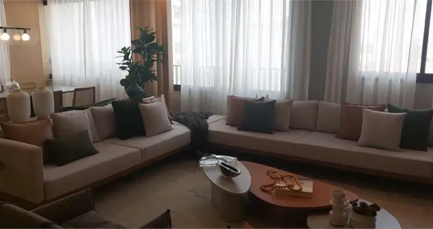 Lindo apartamento com 3 suítes de 170m2 no bairro de pinheiros