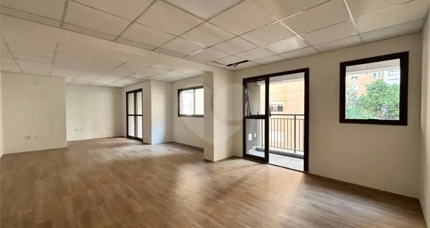 Sala comercial com 60m² à venda e locação em Moema próximo da Avenida Ibirapuera