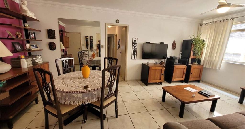 Apartamento venda Jardim Paulista, 3 dormitórios, 1 suíte, 2 salas, 1 vaga.
