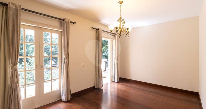 Lindenberg com 242m², 3 suítes e 4 vagas de garagem!
