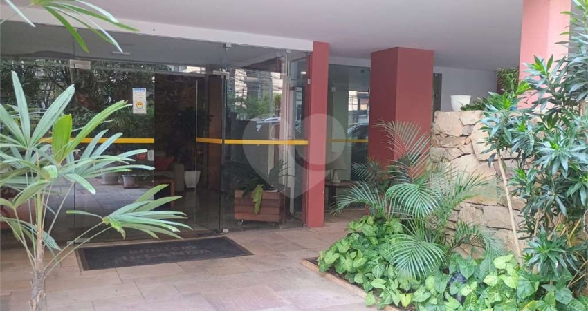 Excelente apartamento em Vila Nova Conceição [Reformado]