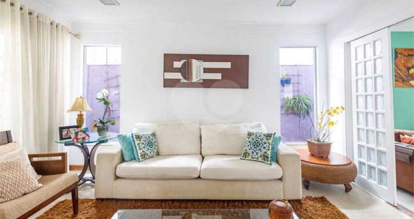 Exuberante Casa térrea com 321m² e lazer completo no Planalto Paulista - SP