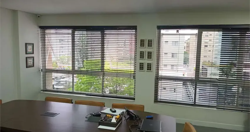Sala comercial à venda na Alameda Lorena, --, Jardim América, São Paulo