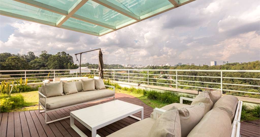 Casa com 4 quartos à venda na Rua Pio IV, --, Morumbi, São Paulo