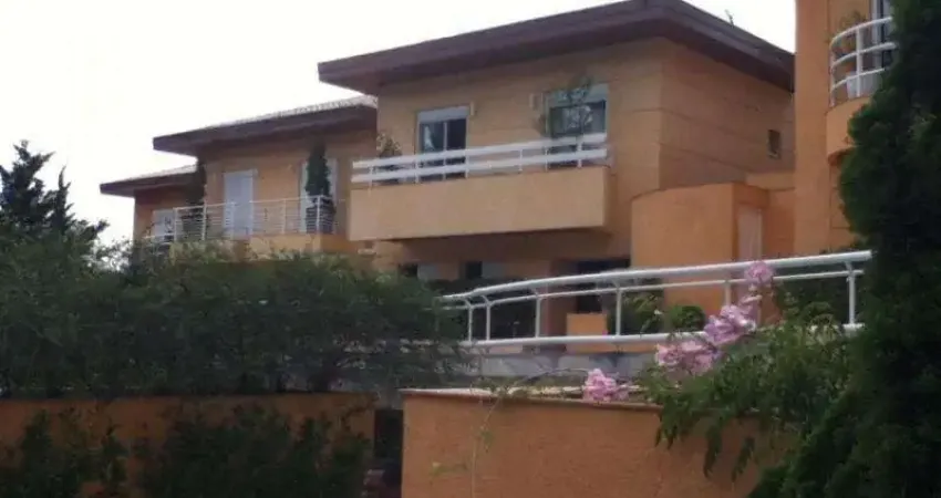Condomínio Fechado. Cidade Jardim. Segurança e conforto