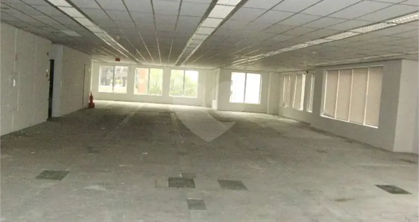 Comercial, 935 m²