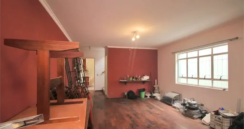 SOBRADO 150m2, 3 DORM , 2 VAGAS - BROOKLIN