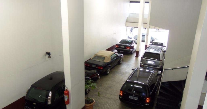 Loja comercial com 1.100 m²  área construída no Campos Elíseos