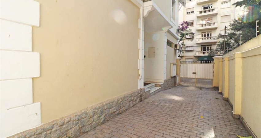 Casa comercial pertinho da Oscar Freire e Rua Estados Unidos