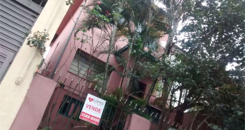 Casa comercial à venda na Rua Albina Barbosa, --, Aclimação, São Paulo