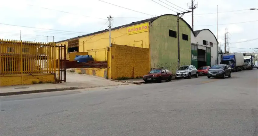 Barracão / Galpão / Depósito para alugar na Rua Botocudos, --, Vila Anastácio, São Paulo