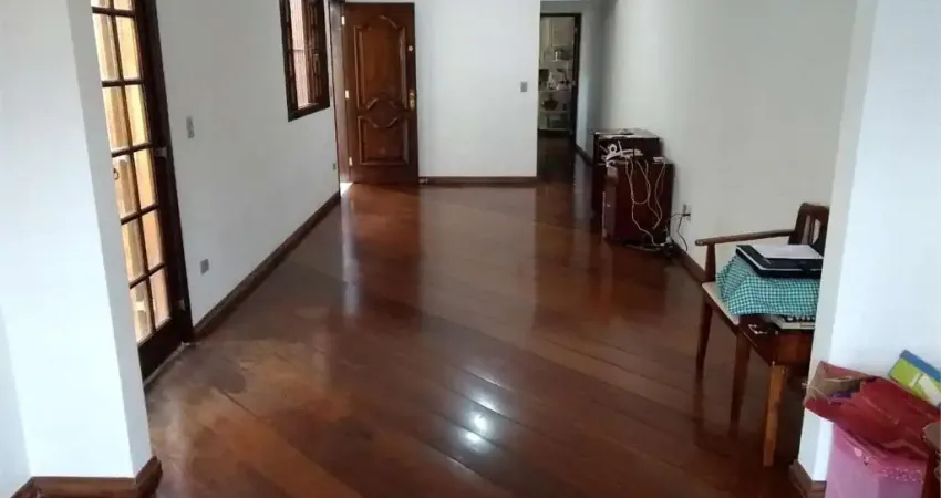 Casa com 4 quartos à venda na Rua Porangaba, --, Saúde, São Paulo